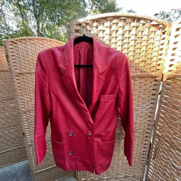 VINTAGE Red Leather Jacket - Size 6/8 - Picture 3 of 3